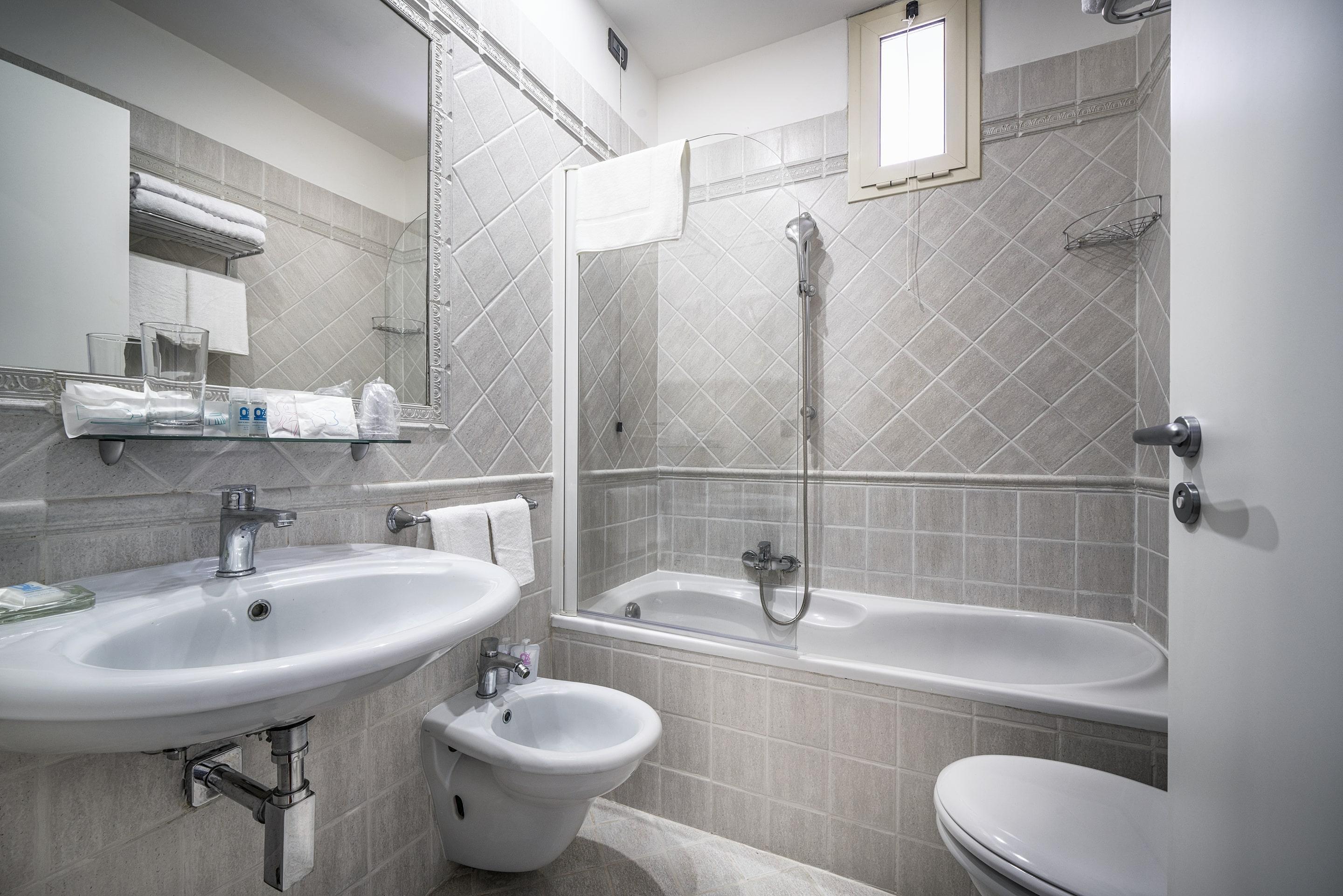 Hotel Varese Рим Екстериор снимка