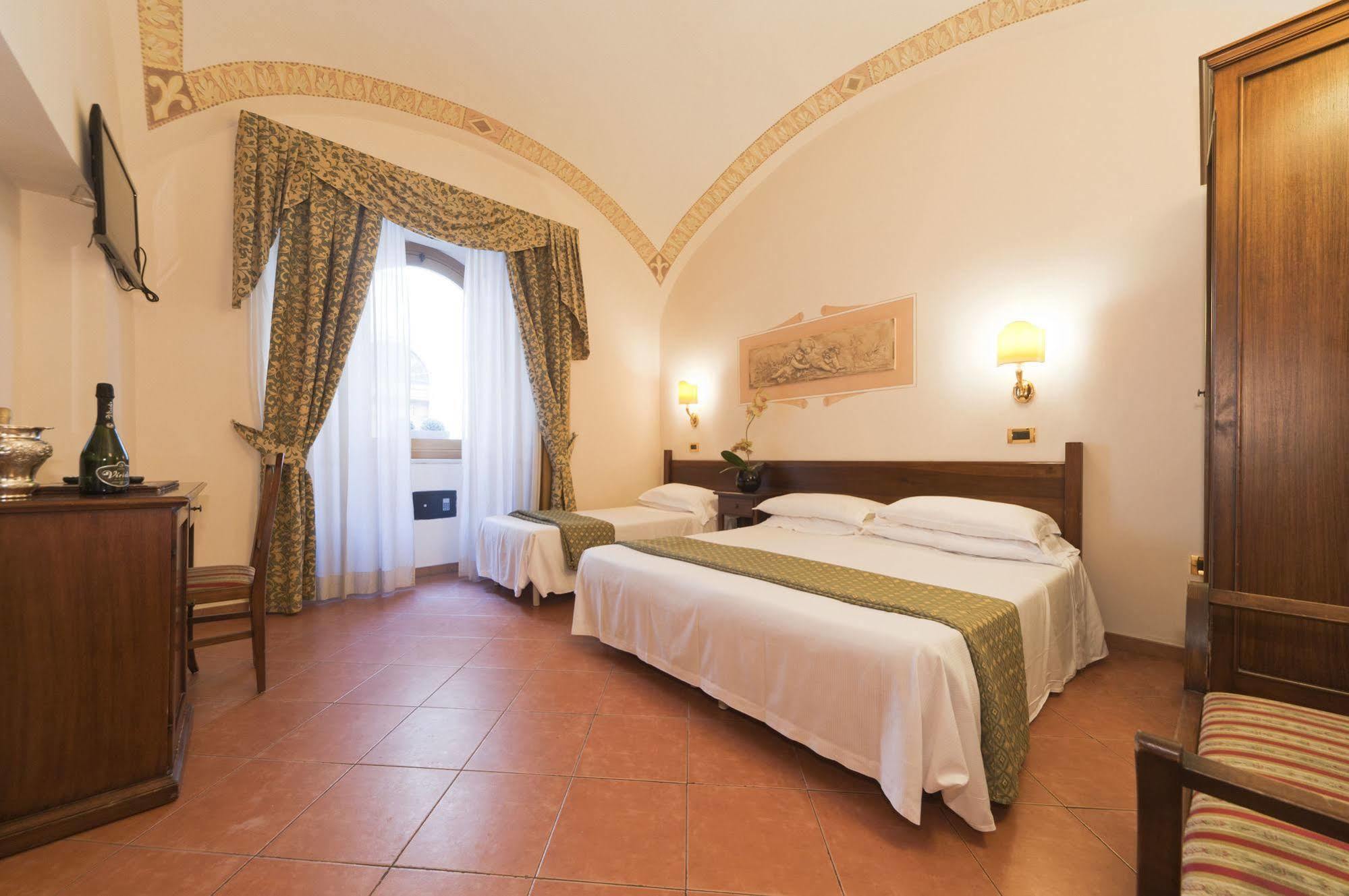 Hotel Varese Рим Екстериор снимка